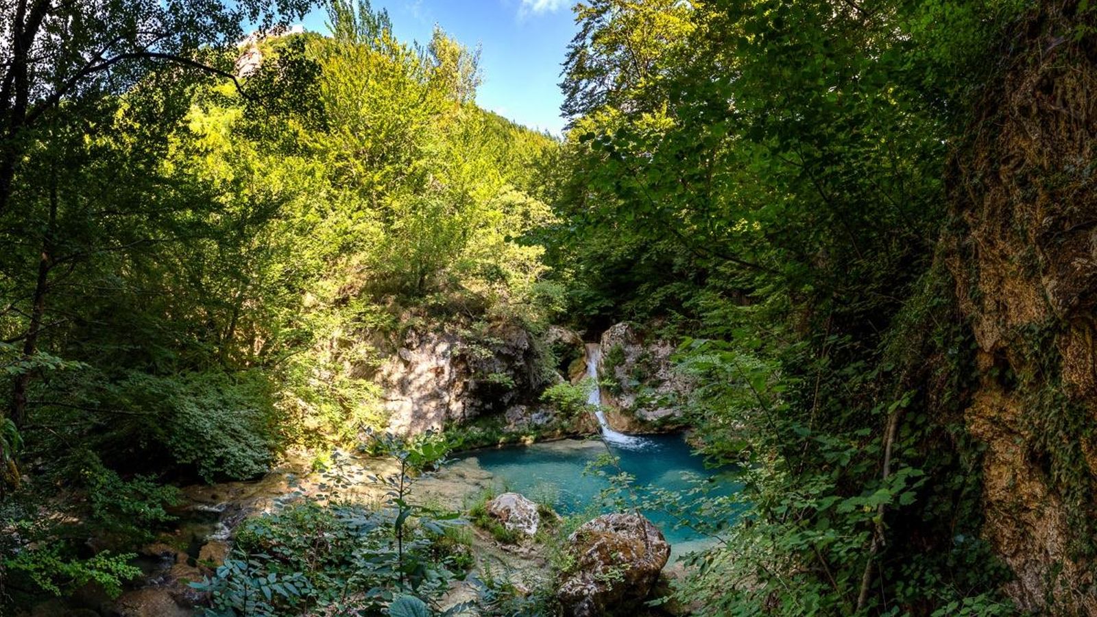 españa navarra nacedero urederra portada