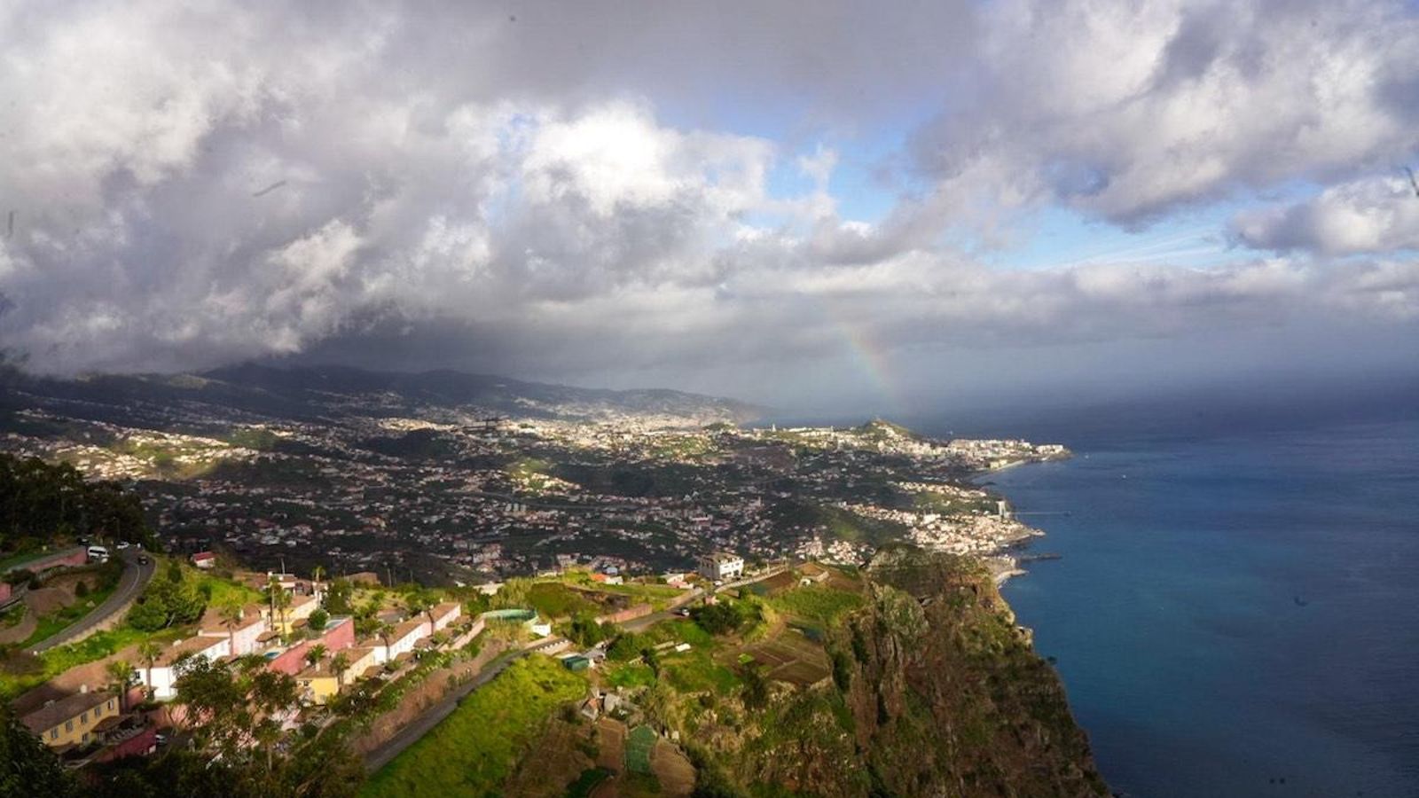 portugal madeira cabo girao